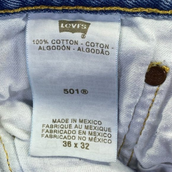 Levis 501xx 36x32 Denim Jeans Button Fly Light Wash Straight Leg Made in Mexico - Picture 4 of 16